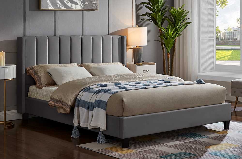Velvet Platform Bed With Tufted Panel Grey T 2190