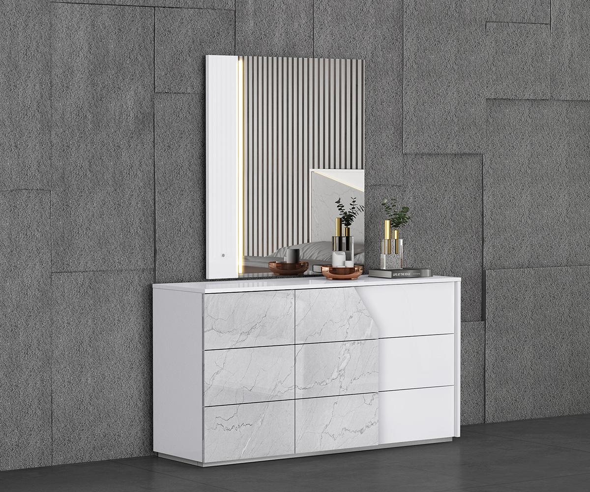 Kyle B122 White and Carrara Bedroom Set