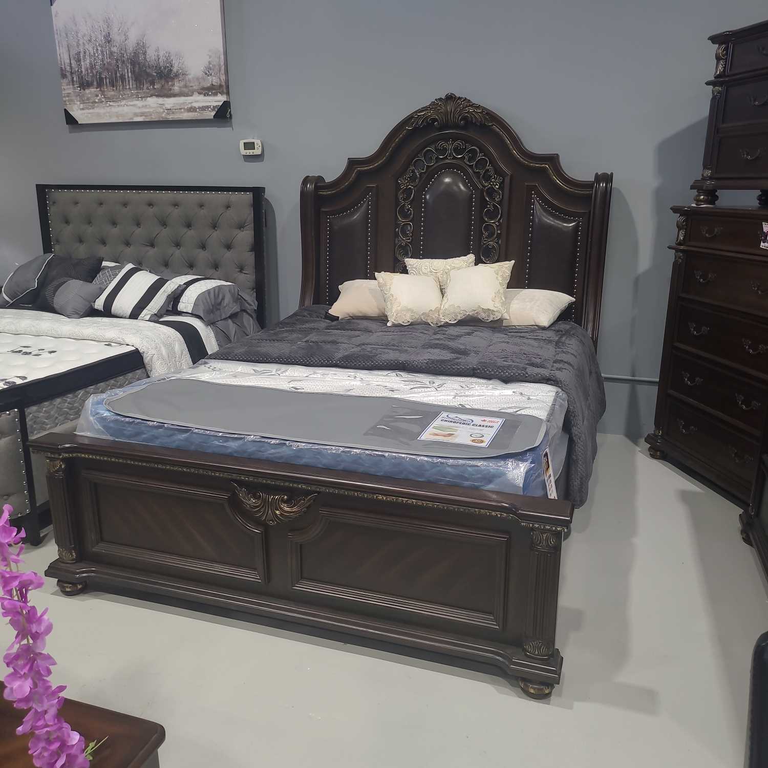 Astoria Queen Bedroom Set B825 (OPEN BOX)