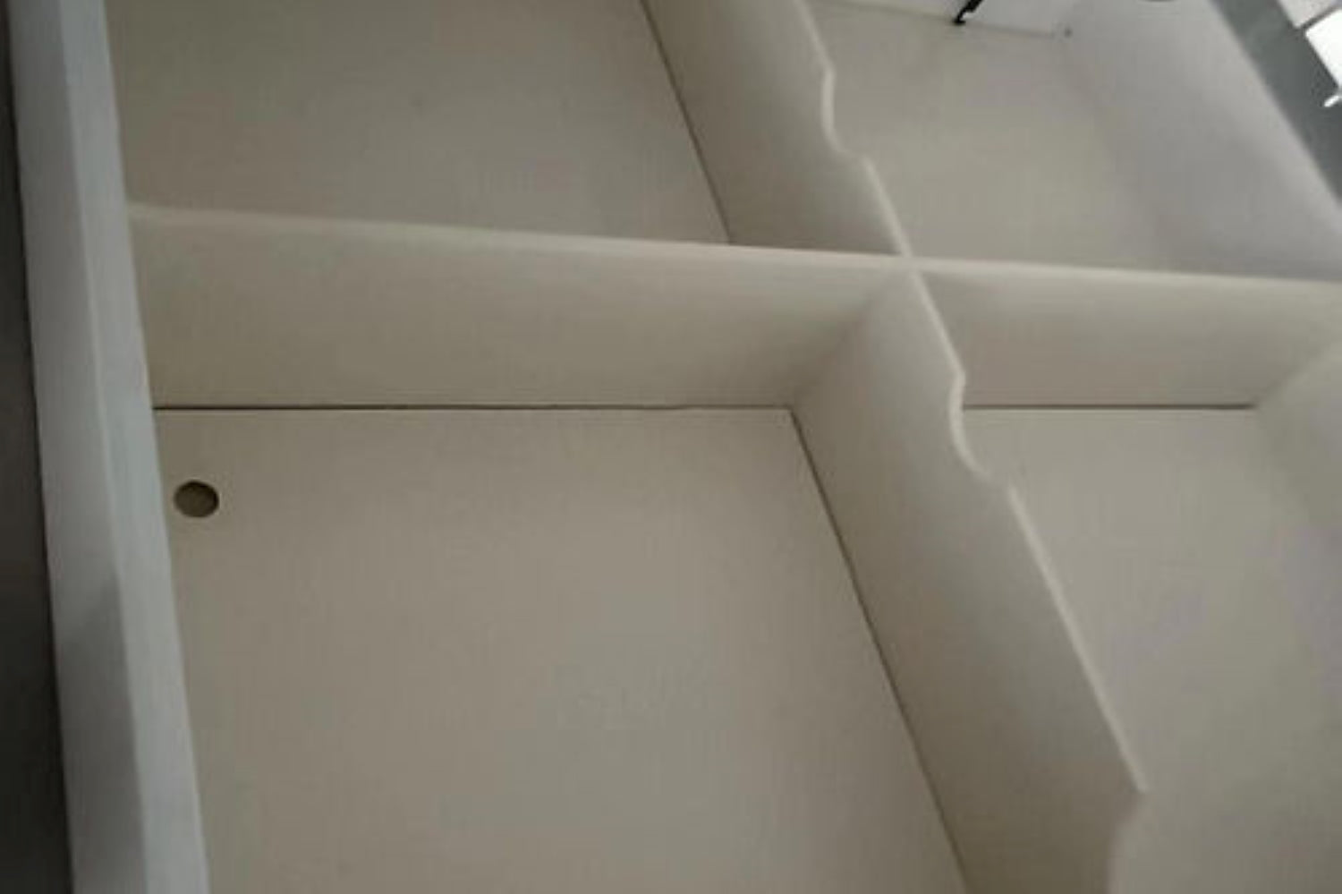 Barcelona High Gloss white Night Stand