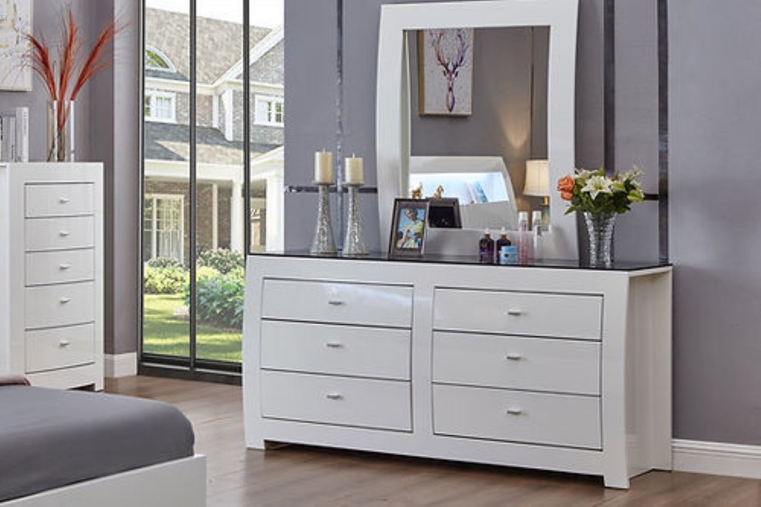 Barcelona High Gloss White Dresser And Mirror