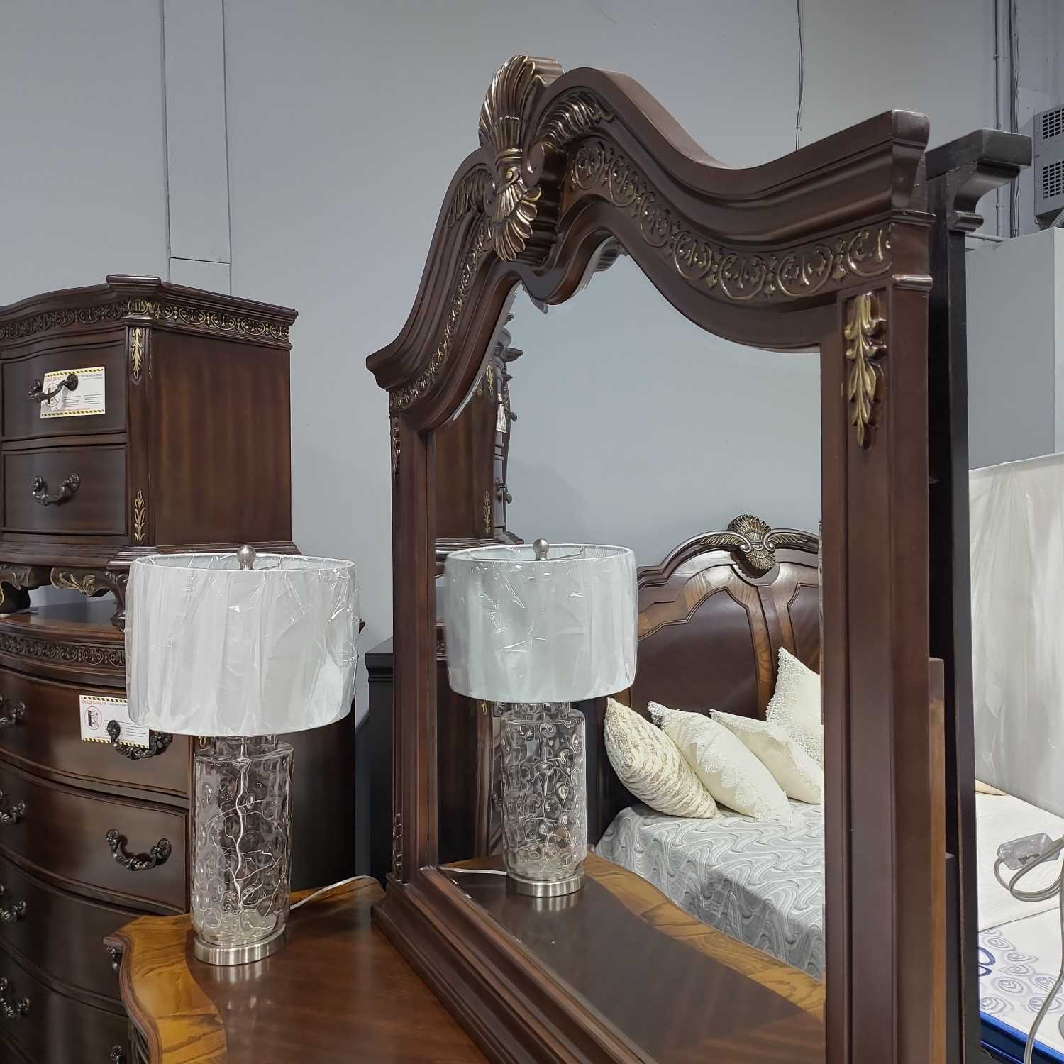 Celeste Queen Bedroom 6pcSet B640 (OPEN BOX)