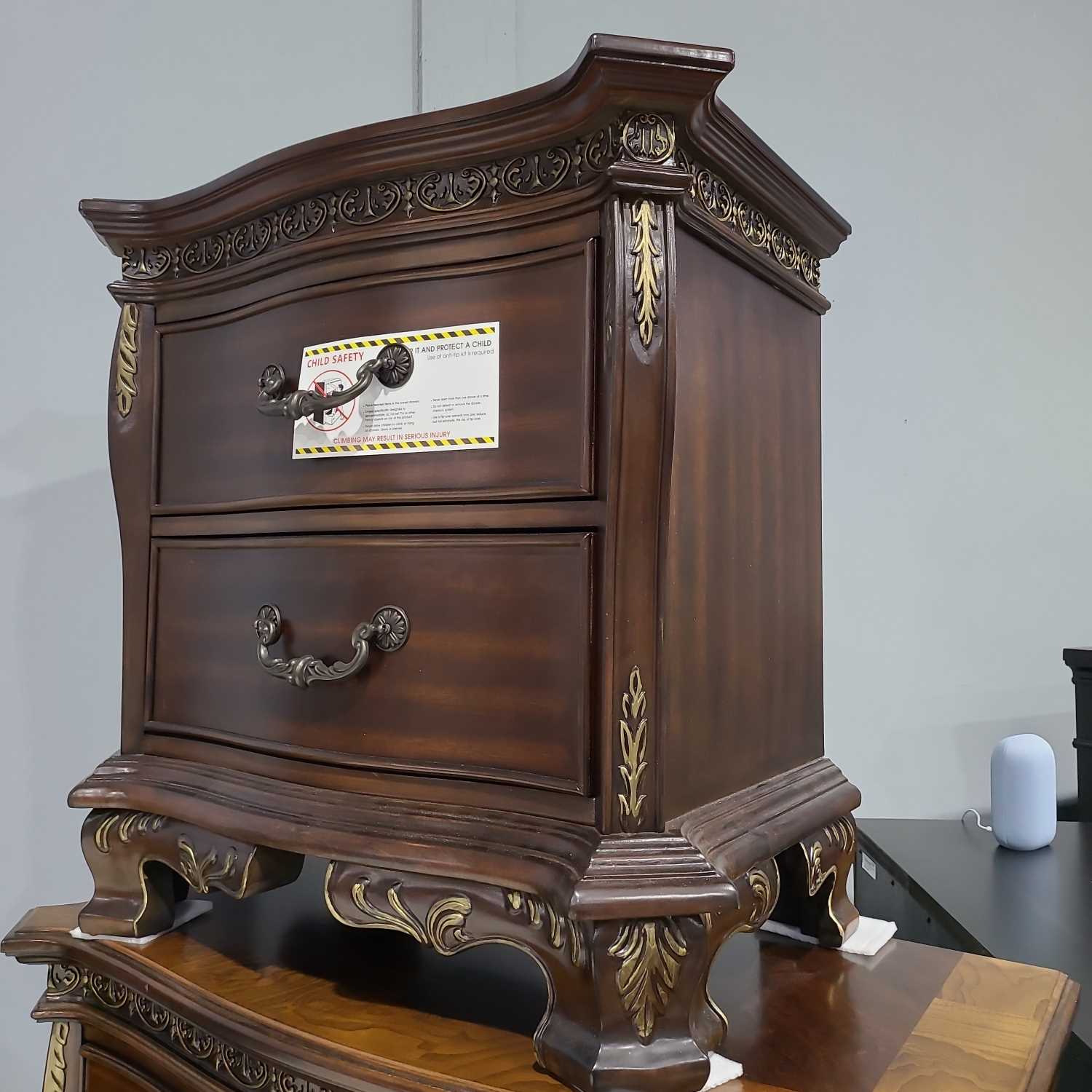 Celeste Queen Bedroom 6pcSet B640 (OPEN BOX)