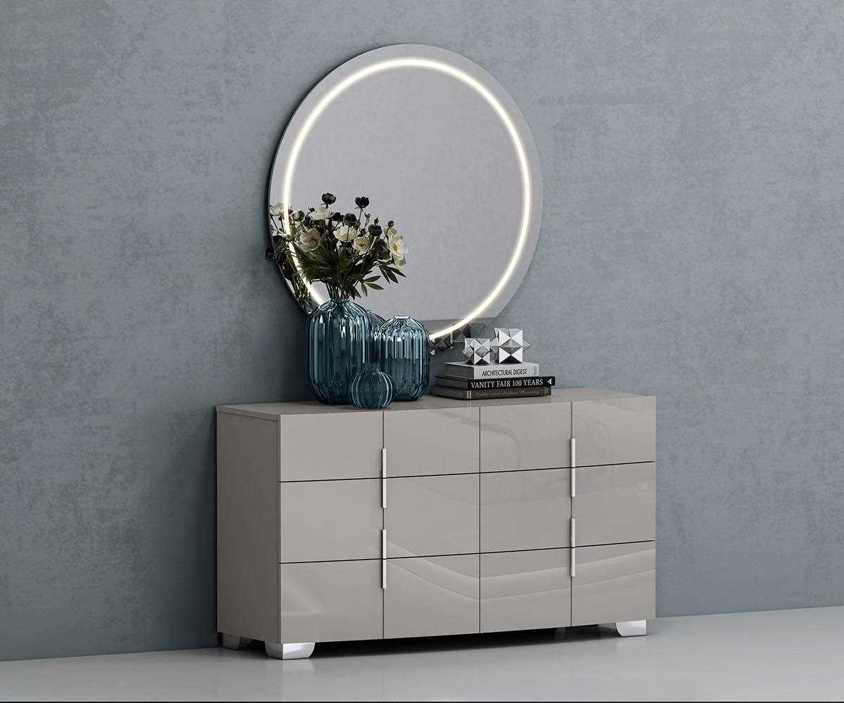 Chrisley Lacquer 6PC Bedroom Set With LED Light Grey SB39