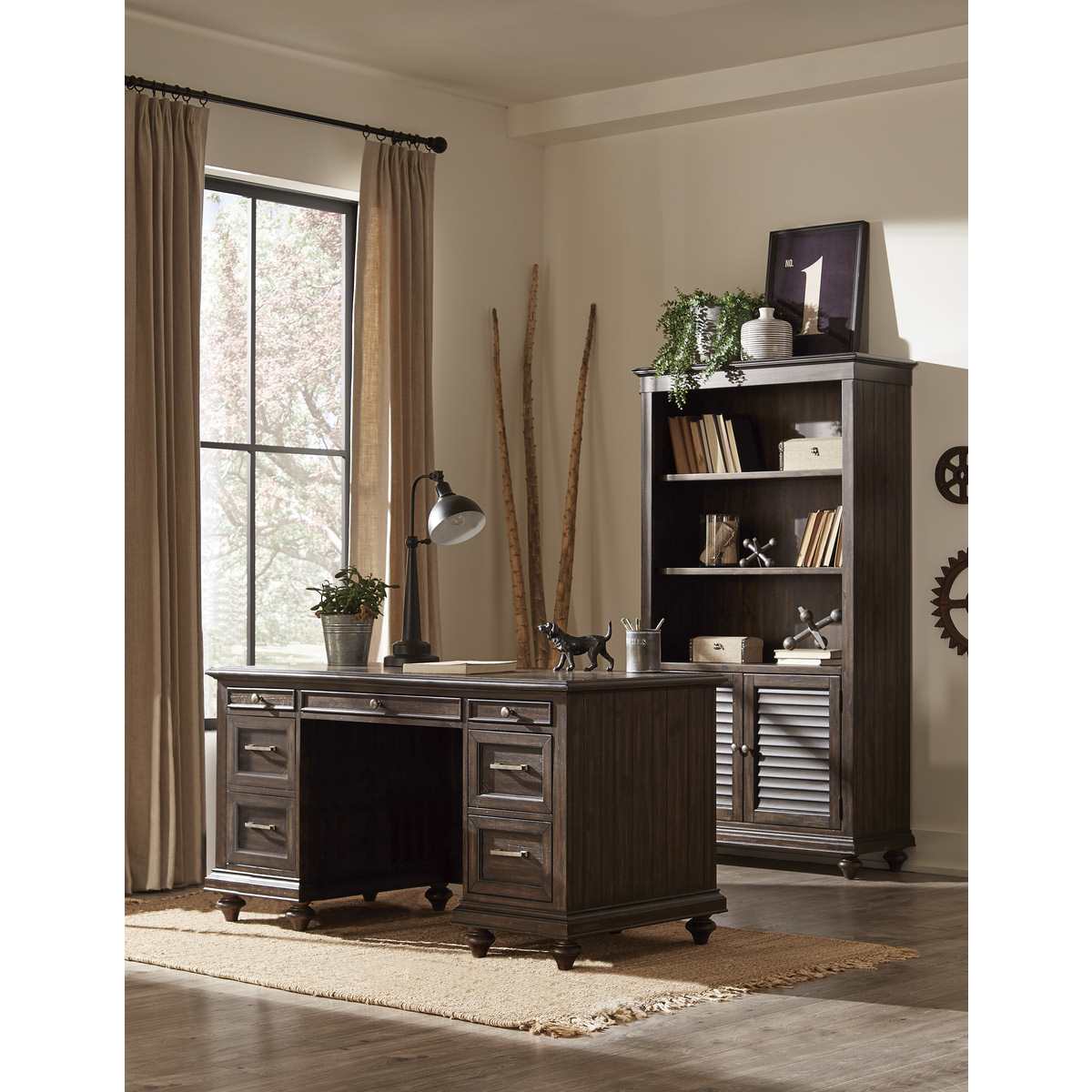 Cardano Executive Desk 1689-17