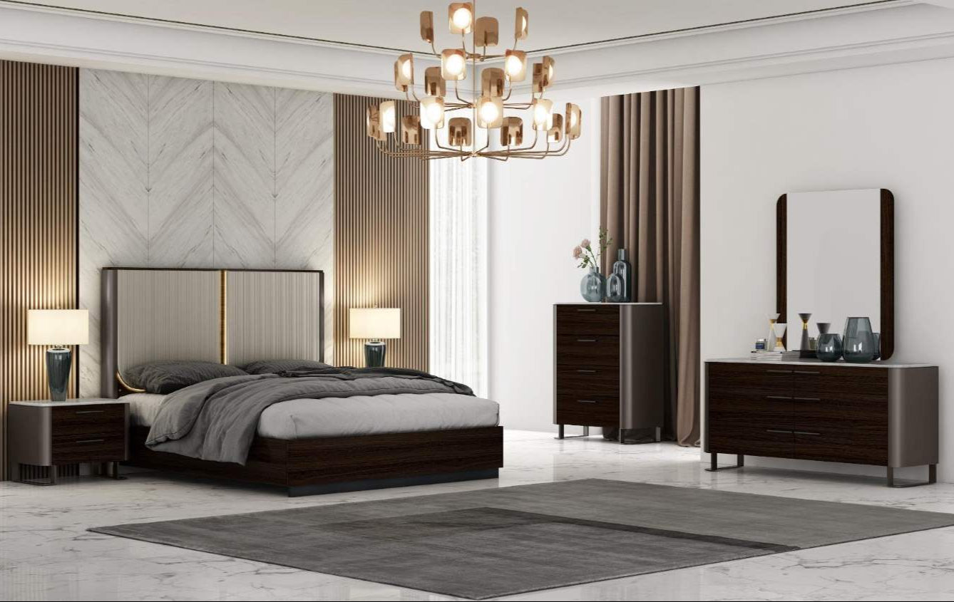 Germani Black Oak and Brown Metal Lacquer Bed 1801