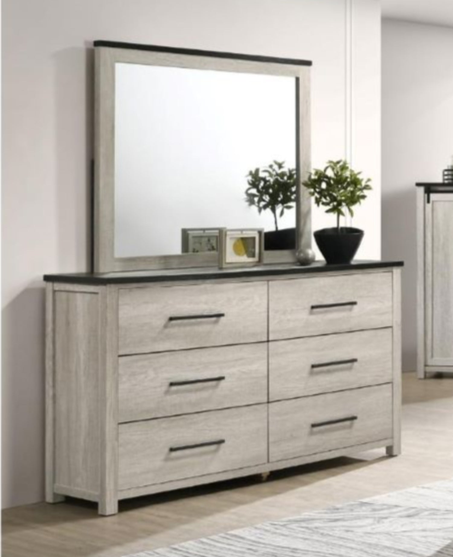 Heritage Wooden Dresser & Mirror White Wash 1811