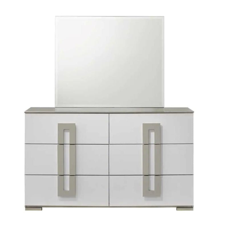 Olivia High-Gloss White Lacquer Finish Dresser & Mirror 1821