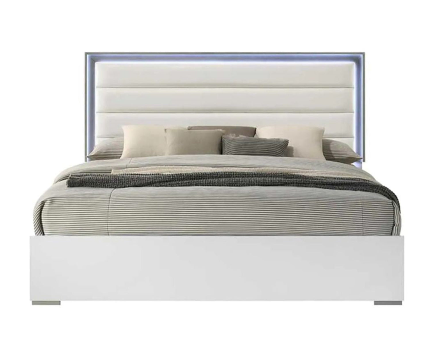 Olivia High-Gloss White Lacquer Finish Bed with LED Headboard 1821