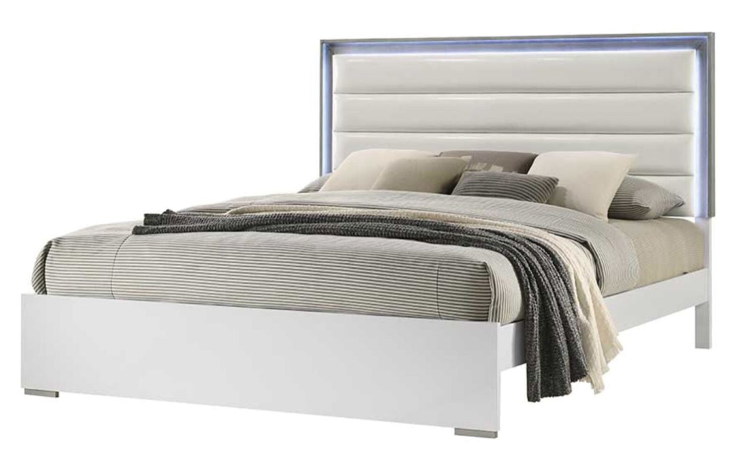 Olivia High-Gloss White Lacquer Finish Bed with LED Headboard 1821