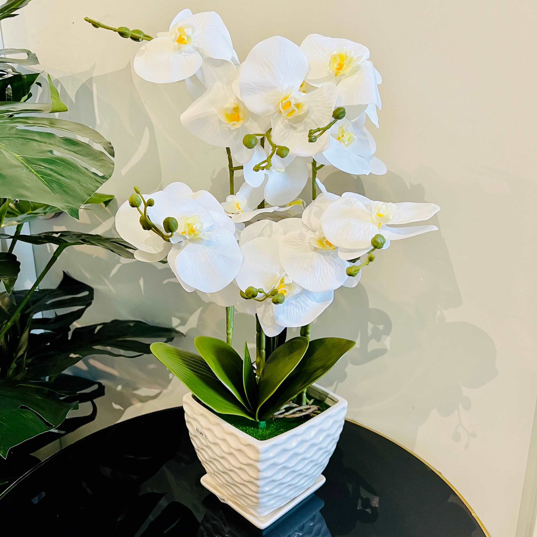 Plant Pot Artificial Floral Real Look Plant Real Touch White Flower Ceramic Planter with Attached Plate