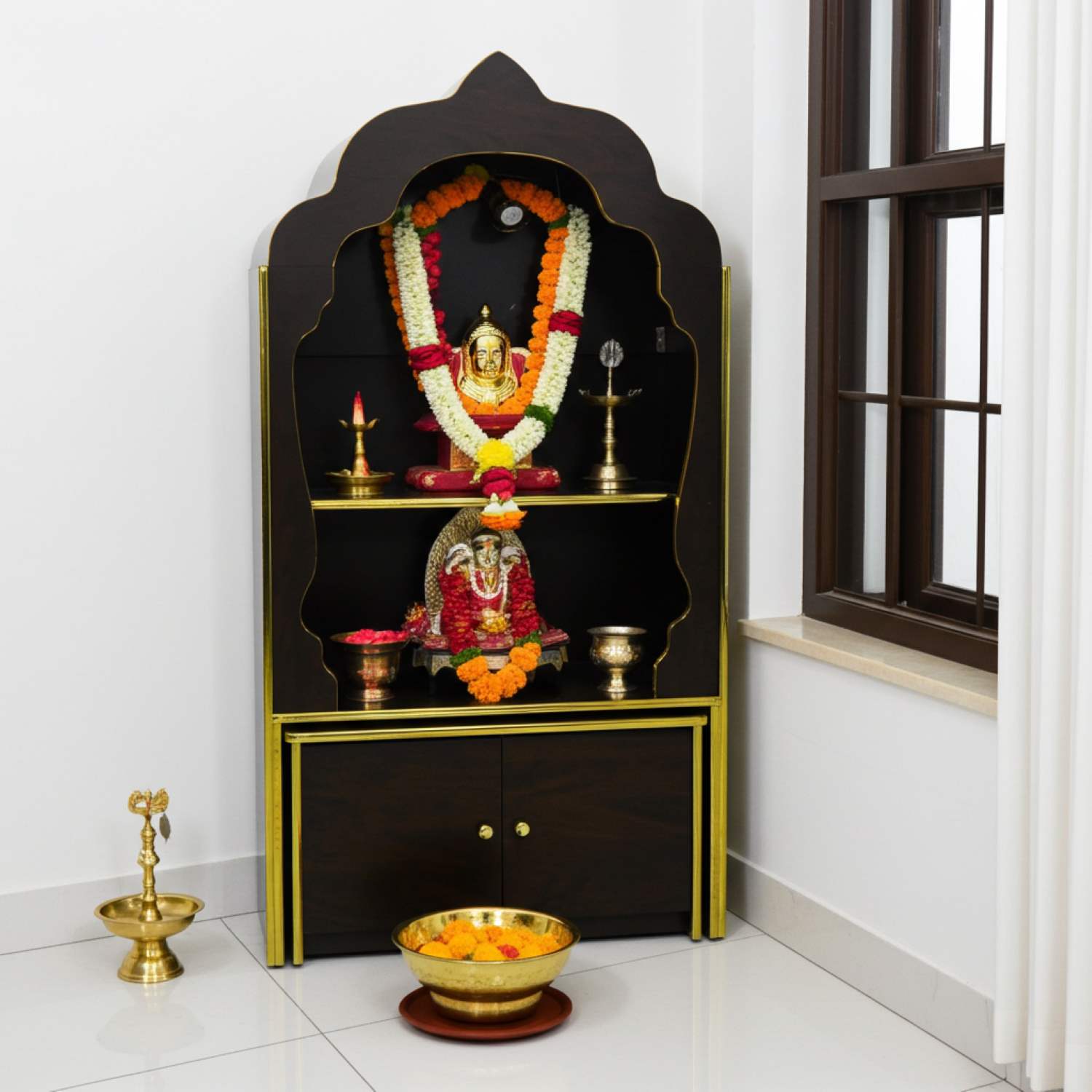Vishnu Pooja Mandir with pull out cabinet - SW50