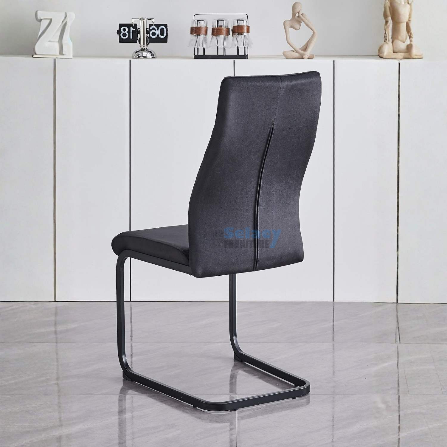 Soft Black Velvet Dining Chairs Set of 6 with Black Steel Base C-1571