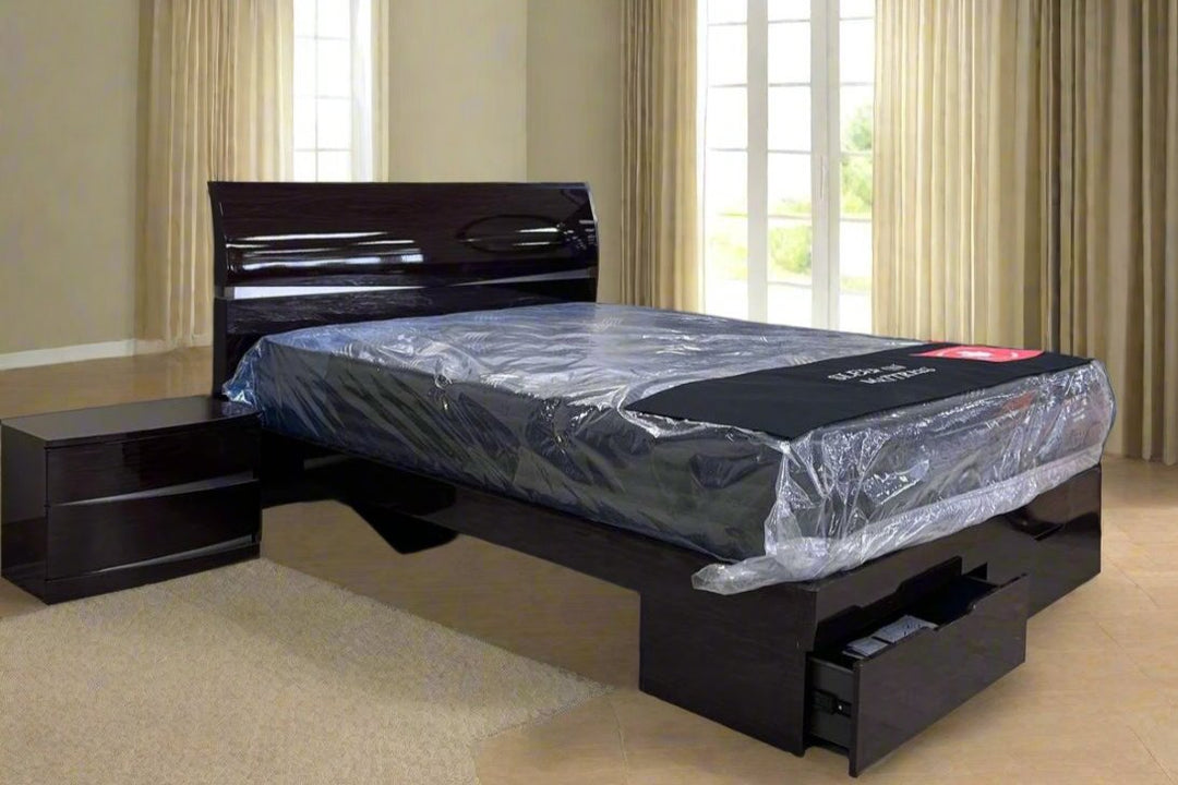 Stark Italian Style Glossy Brown Bedroom Set 836