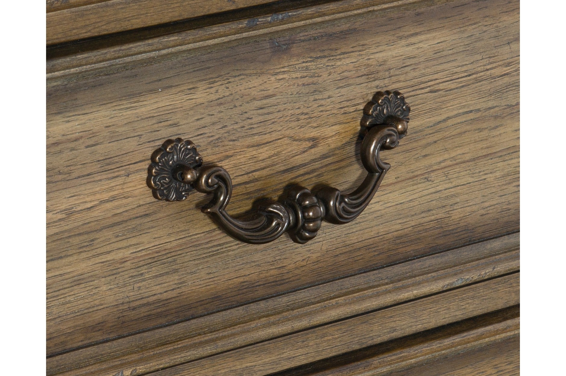 Rachelle Bedroom Collection 1693