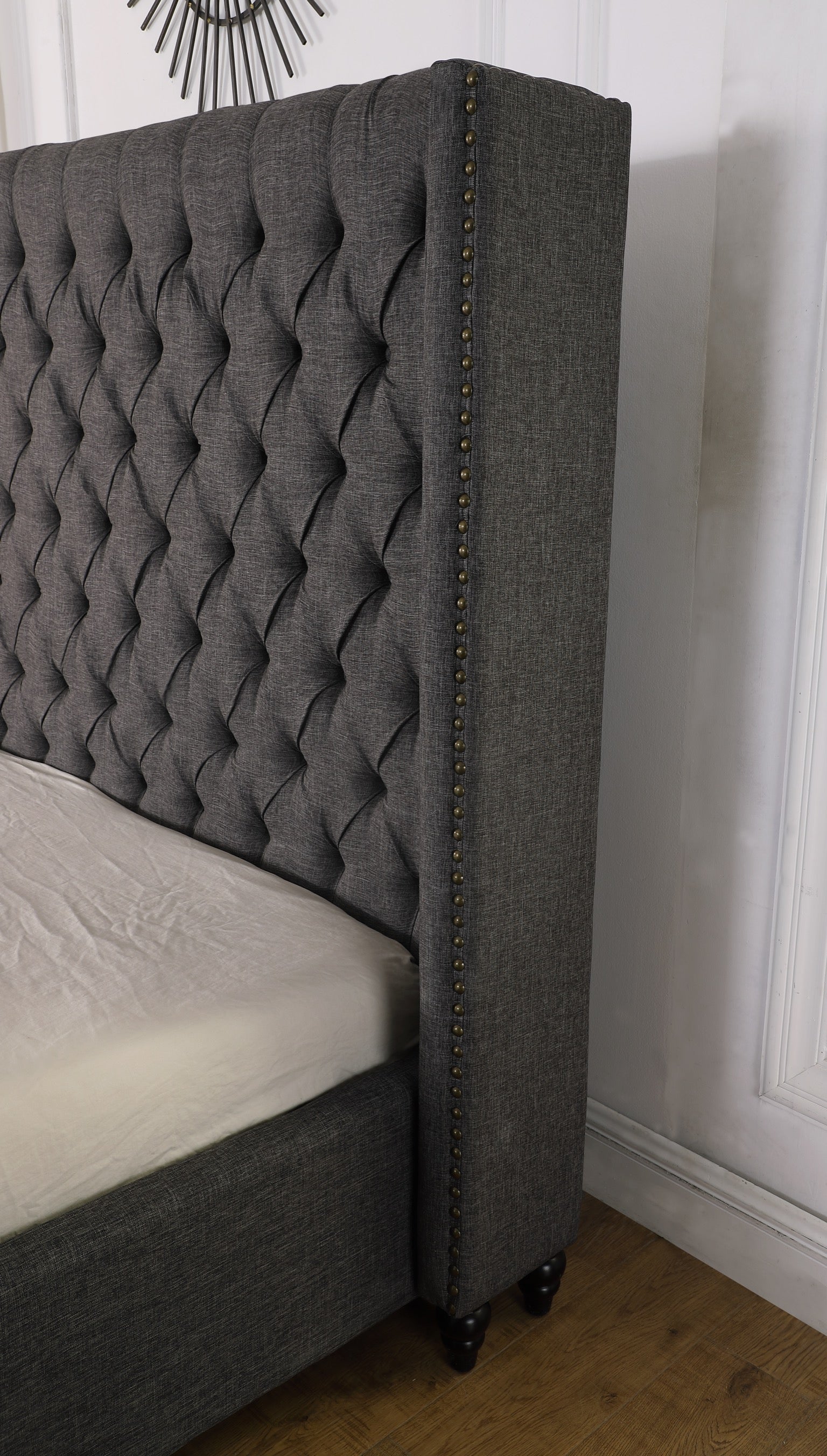 Grey Tufted Platform Bed B1920K-GR