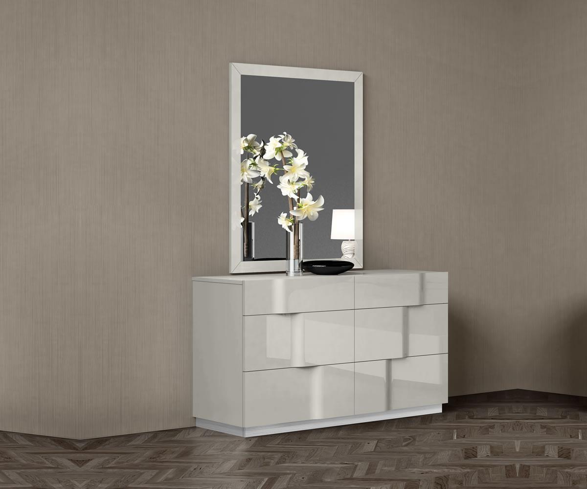 Latina Grey Lacquer Dresser & Mirror SB185