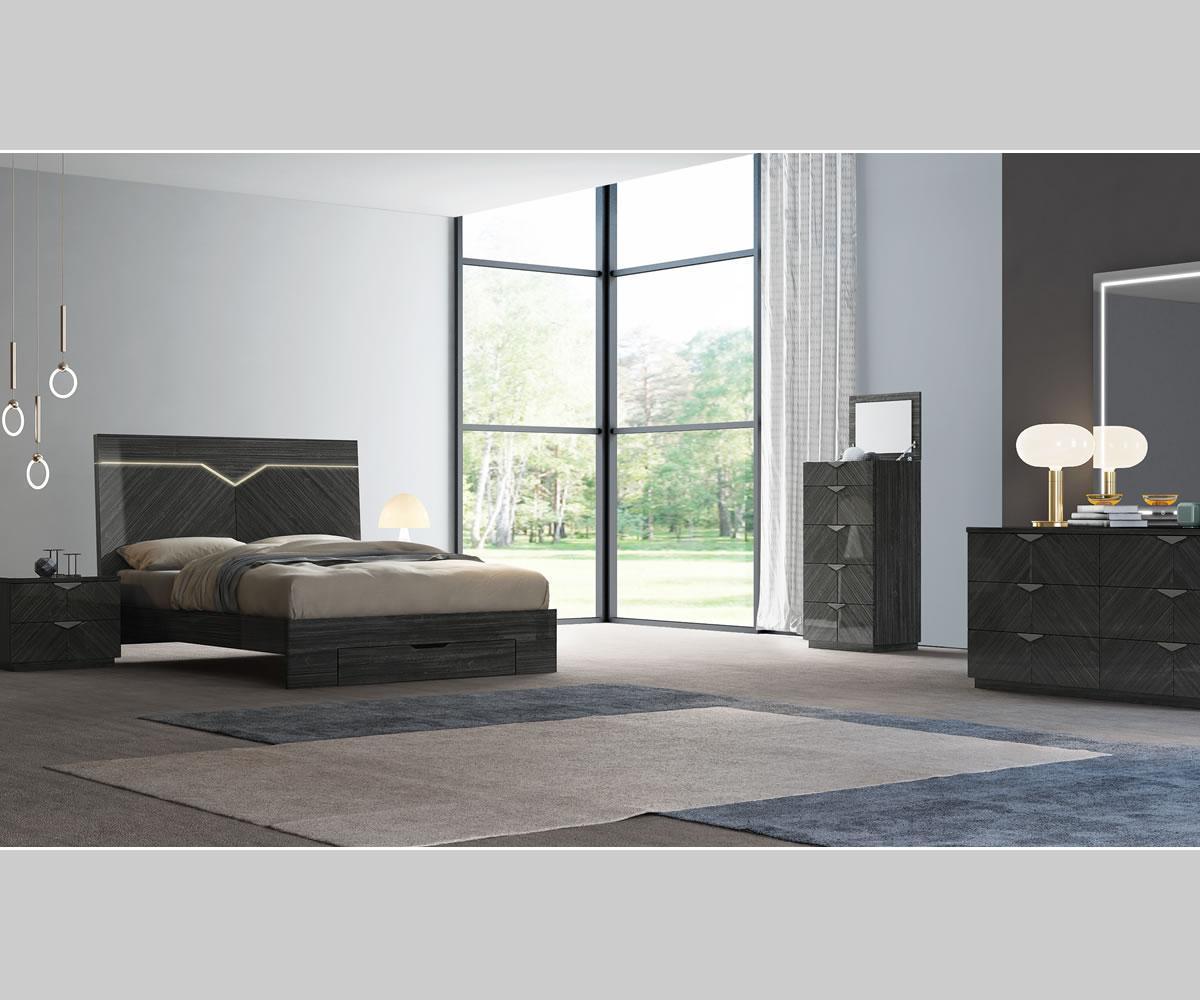 Stark Unique Grey Angley Chest with Jewellery Storage B162
