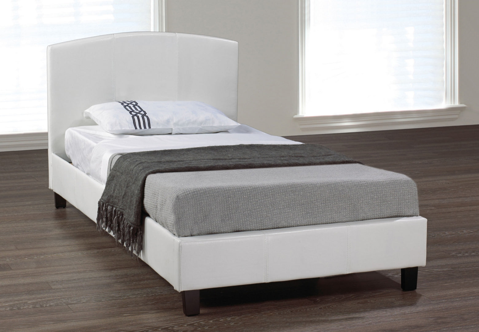 White PU Bed 133W