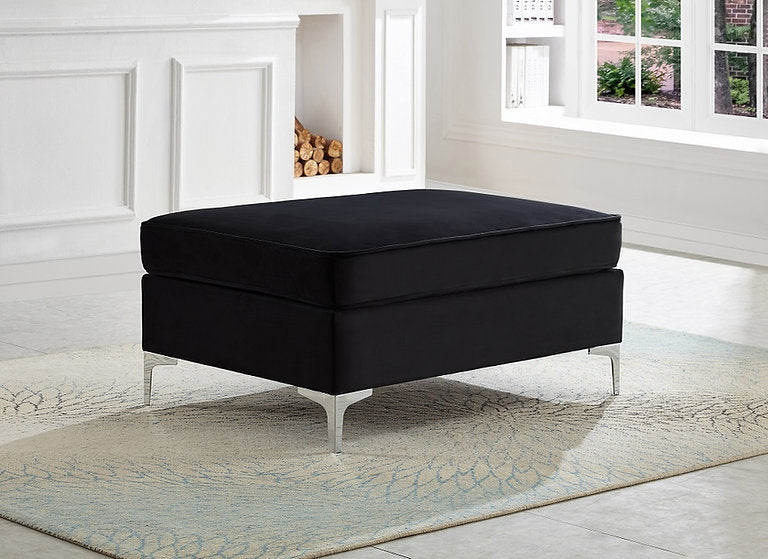 Sectional Sofa W/ Ottoman 9282/9283