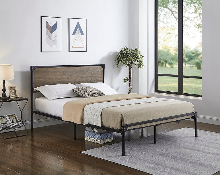 Queen Wood Panel Bed IF 5220
