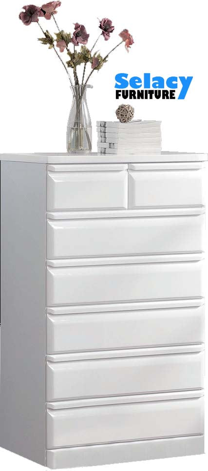 White lacquer deals chest of drawers