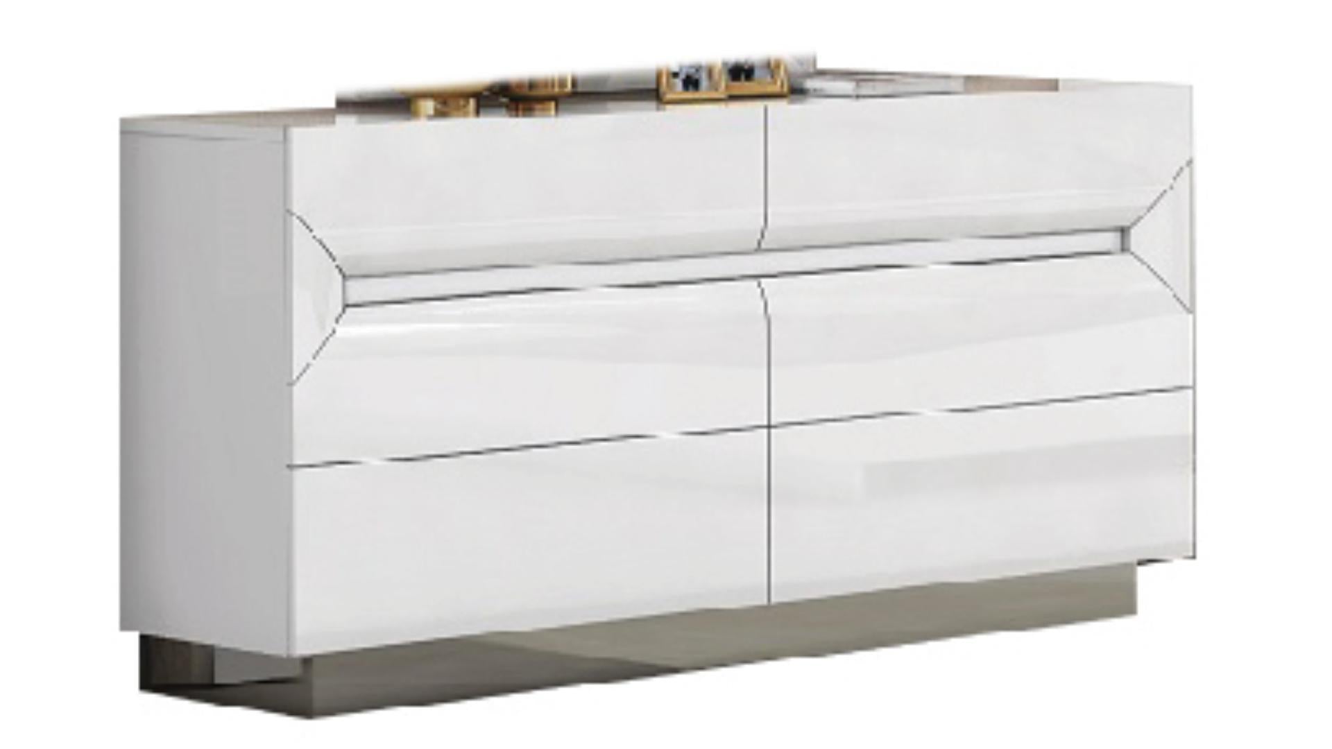 Cypress White Lacquer Dresser & Mirror With Chrome Finish 1071