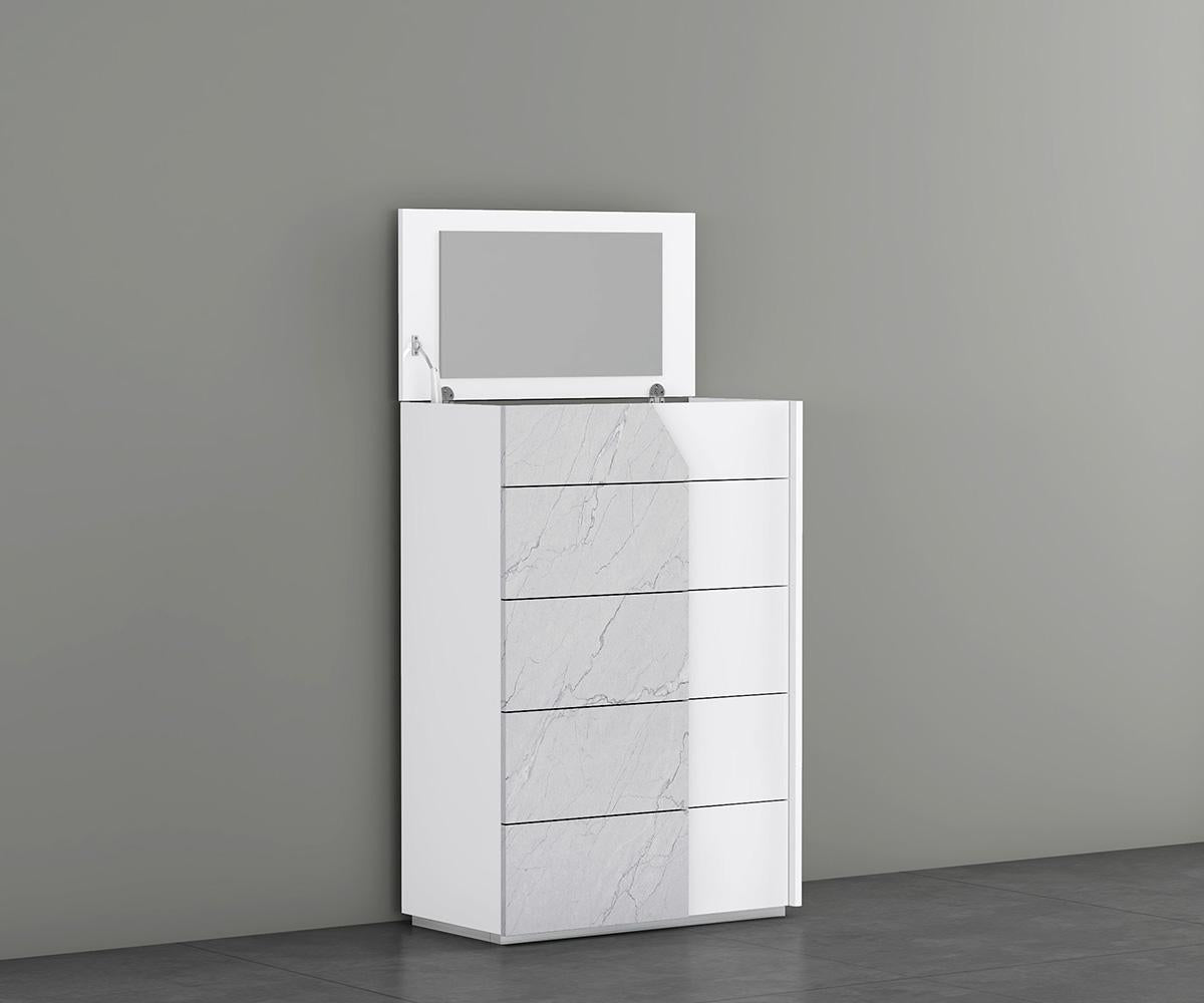 Kyle B122 White & Carrara Chest