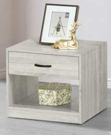 Wooden End Table 5140