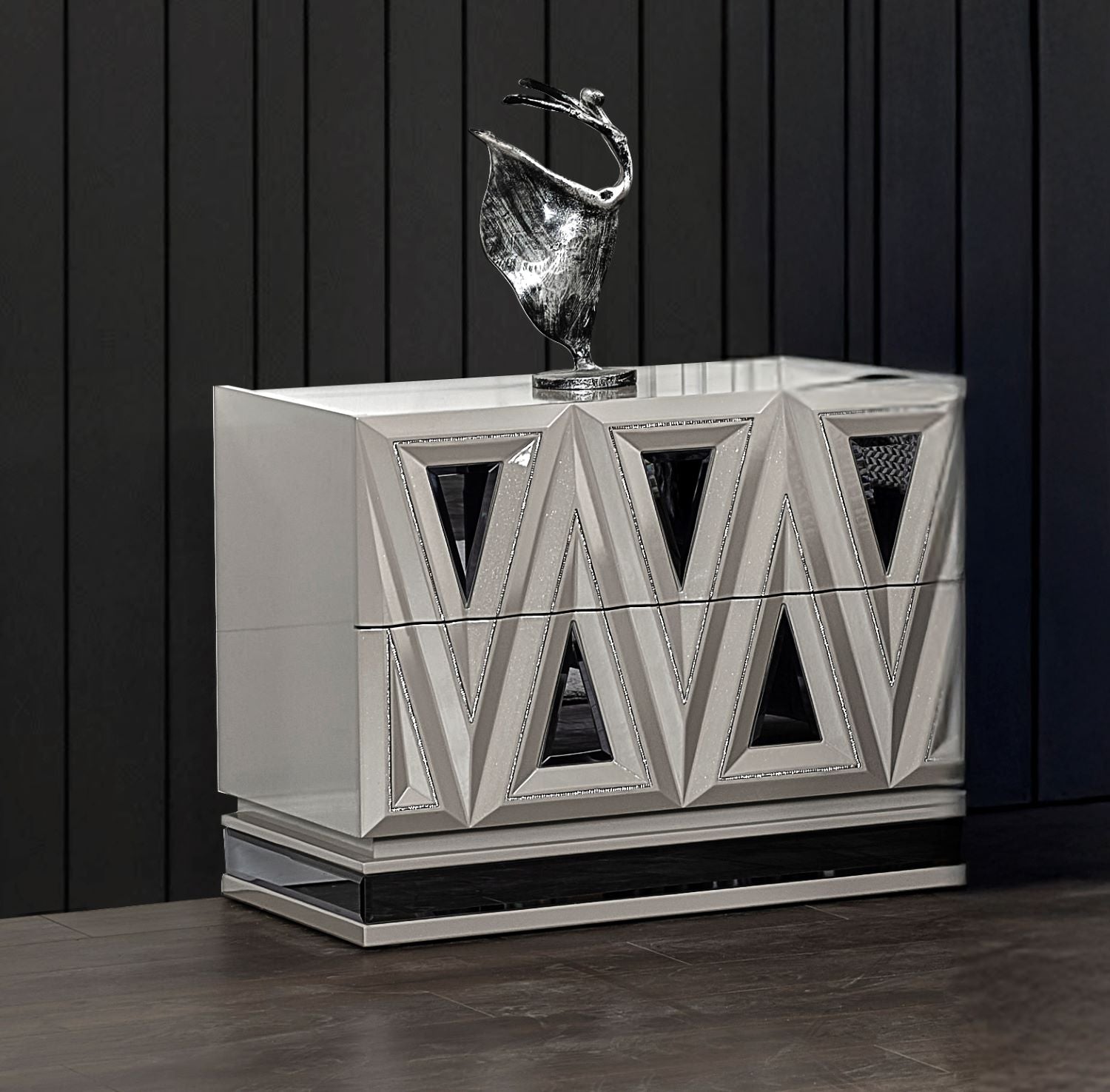 Lavita Grey Hydraulic Lift Bedroom Set with Diamond Shaped Drawer Fronts 1741