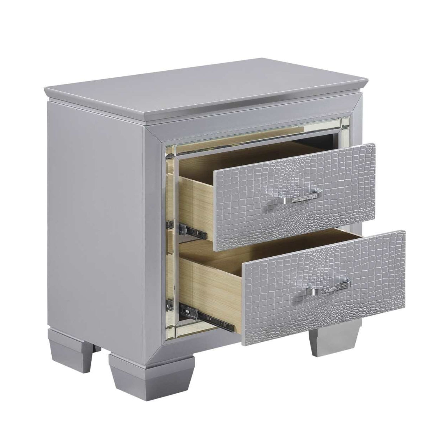 Silver Allura 8 PC Bedroom Set 1916