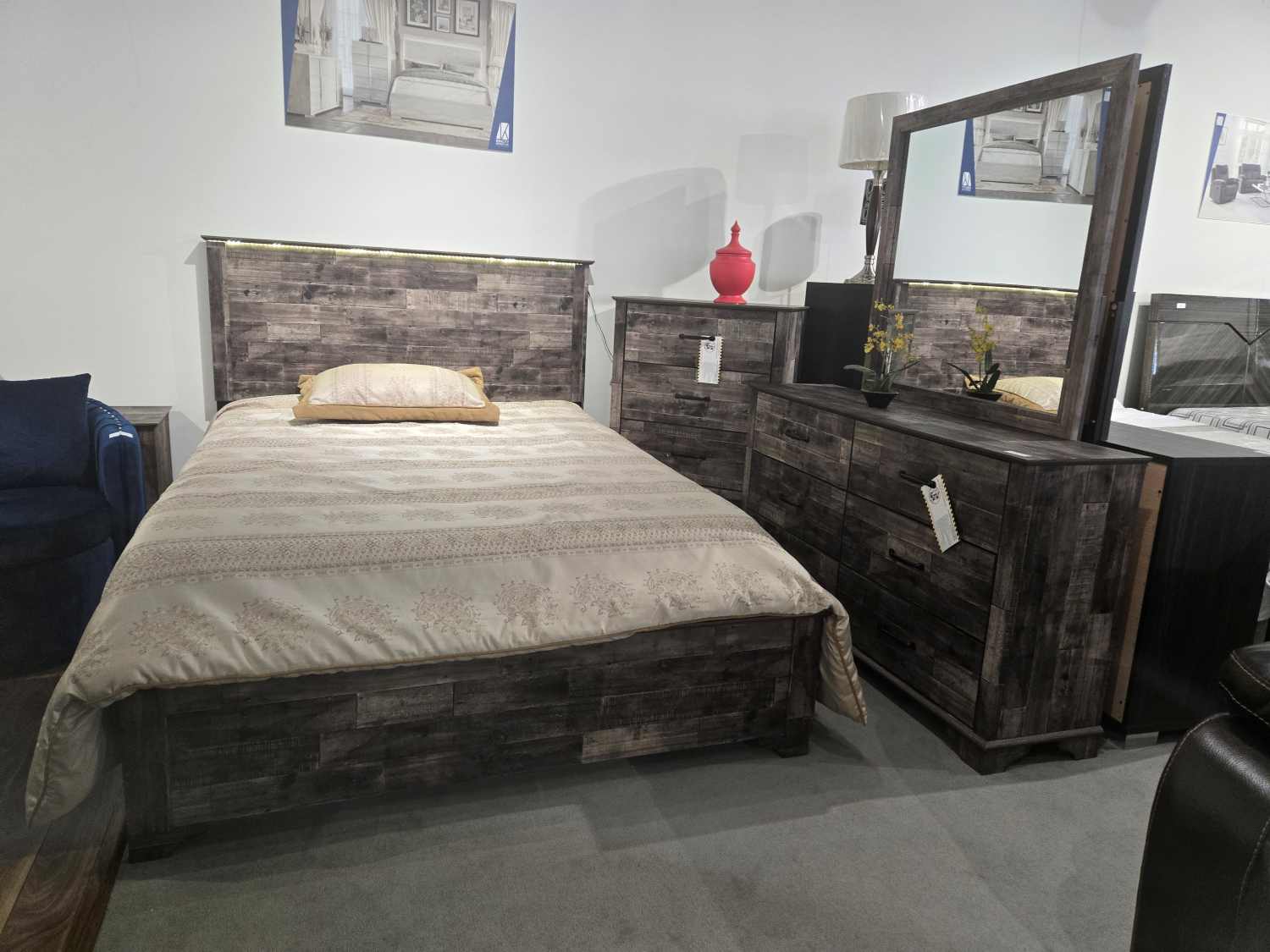 Beckett 6pc Wooden Bedroom Set With LED Light Dark Brown 90237